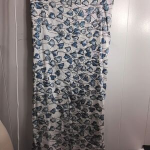 Elegant Blue and White Floral Pillowcase